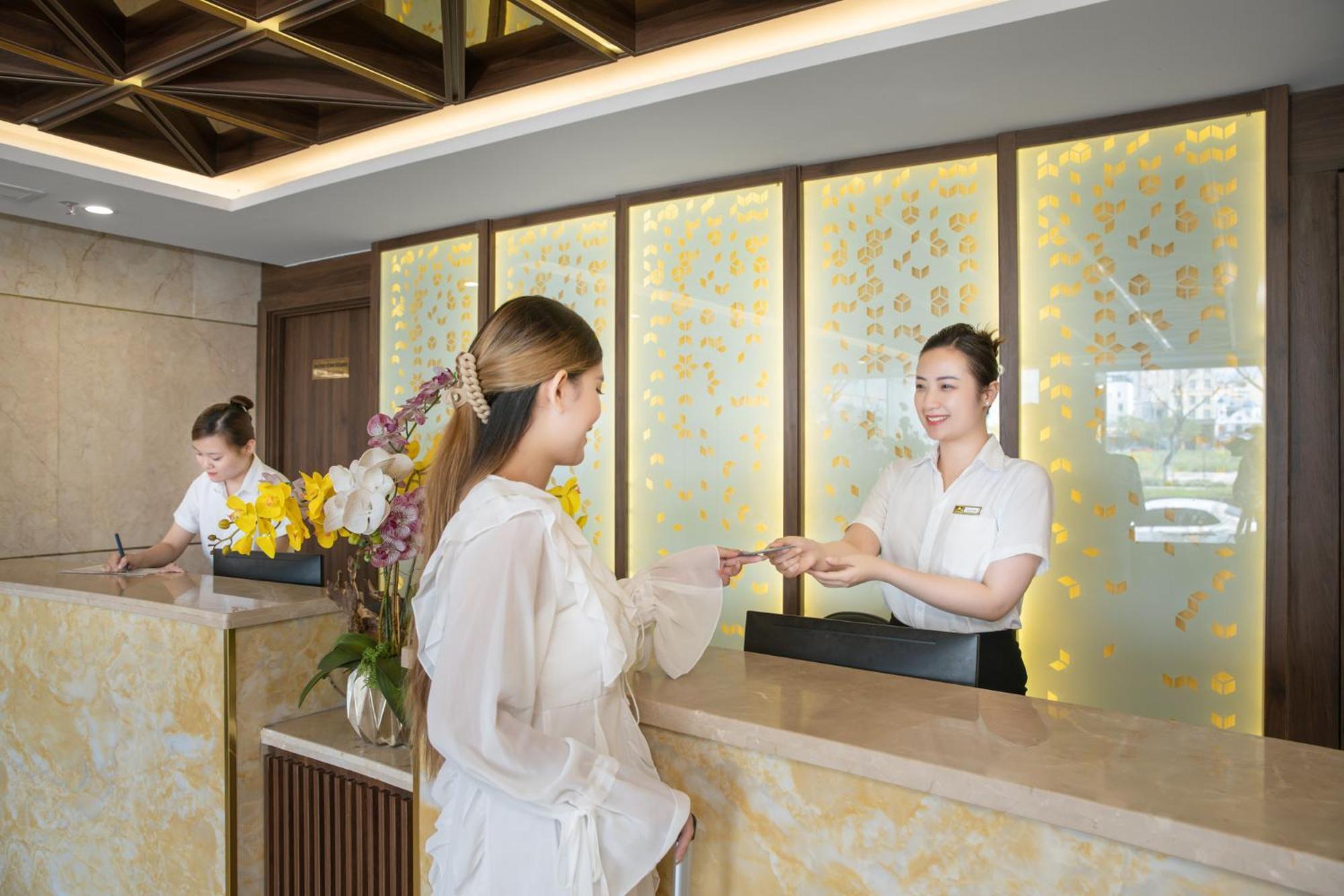 Kova Diamond Hotel דה נאנג מראה חיצוני תמונה